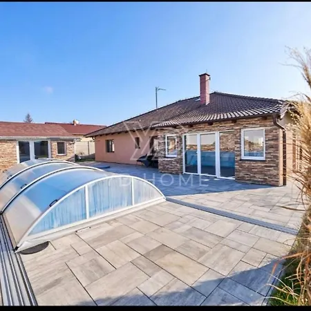 Wellness Close To Prague * Vysoký Újezd